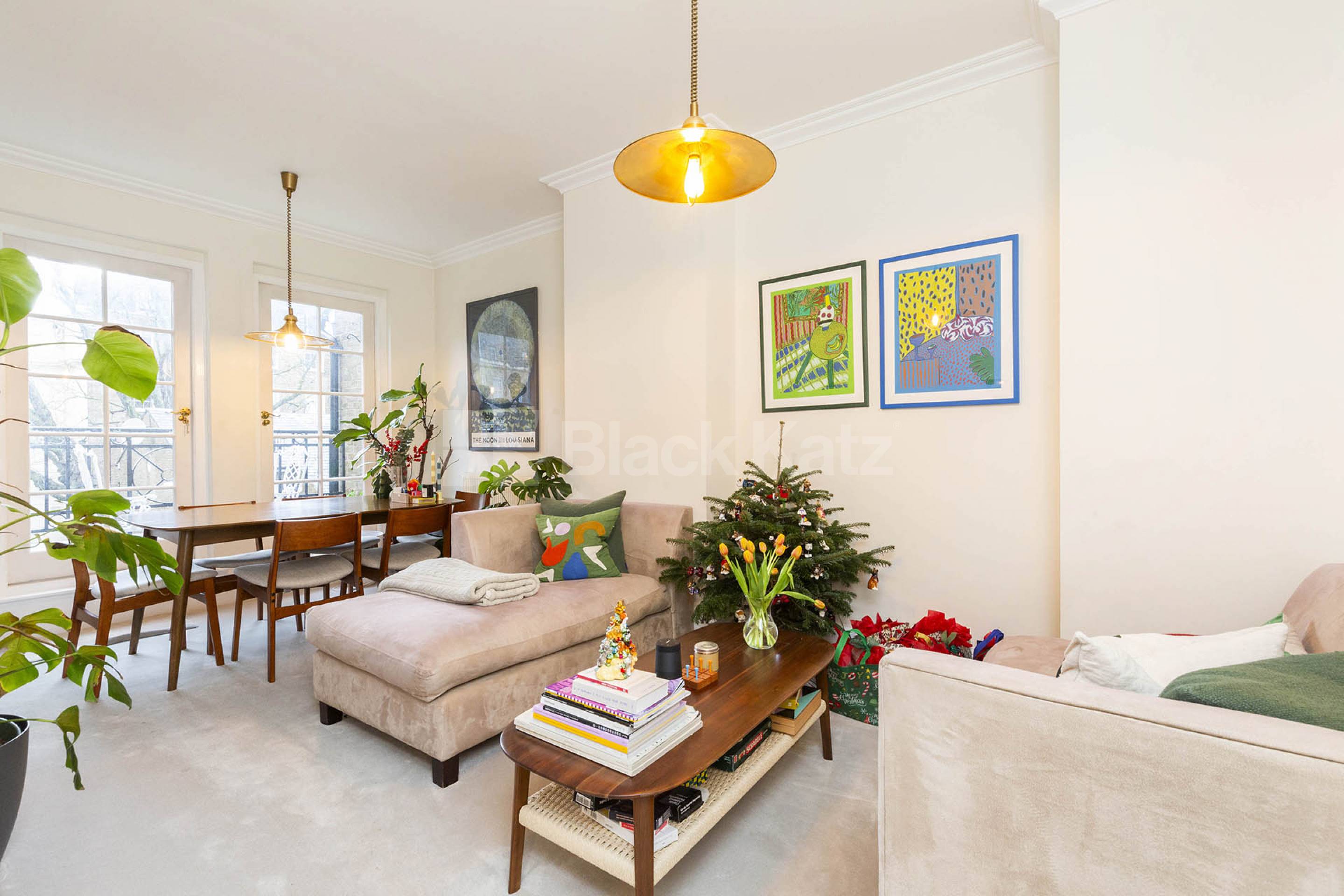 Stunning two double bedroom flat in prime location backing on to Regents Park Albany Street, Regents Park NW1